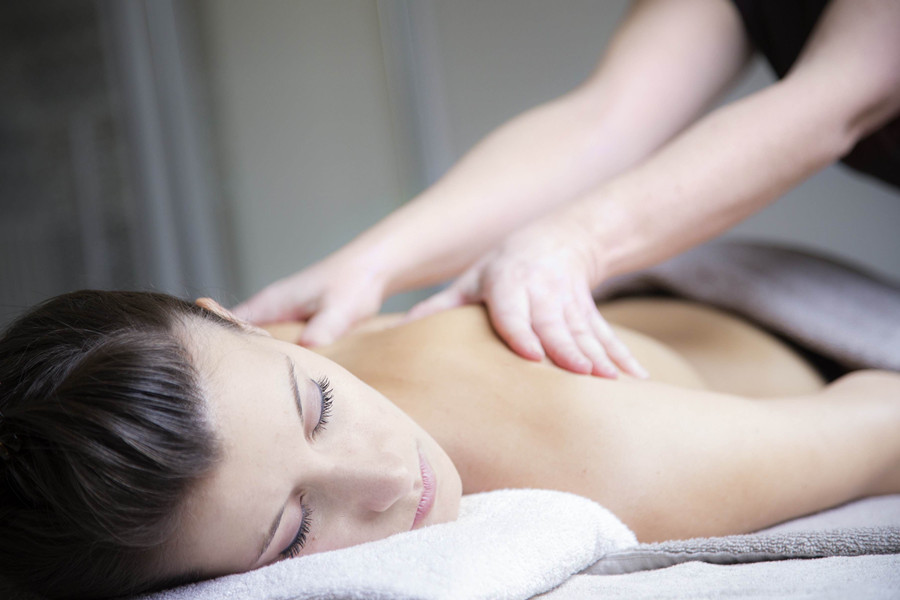 如果你想成為美容師，快來(lái)看看手法考核標(biāo)準(zhǔn)