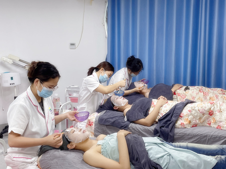 常見的美容護膚雷區(qū)，南寧美容護膚專業(yè)學(xué)校講解